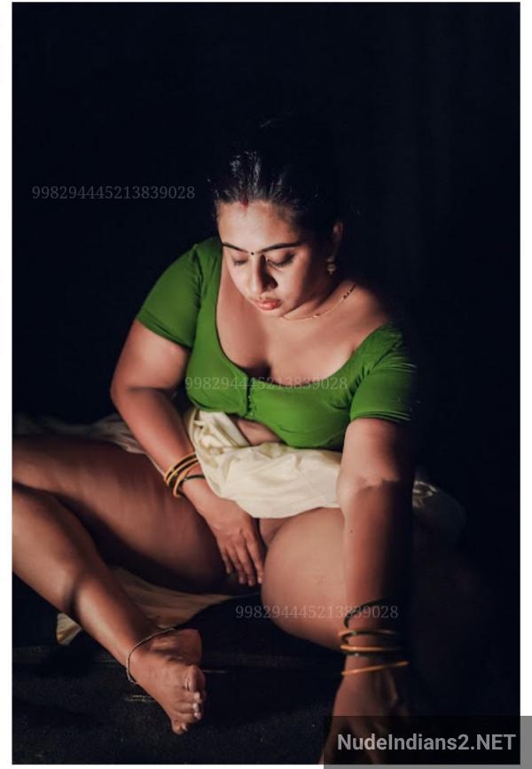 https://pub-5fcdf72a54cd4edbb03ec3edaa415a42.r2.dev/nakedleaks/revealing_malappuram_malayali_lady_shows_it_all/7.jpg