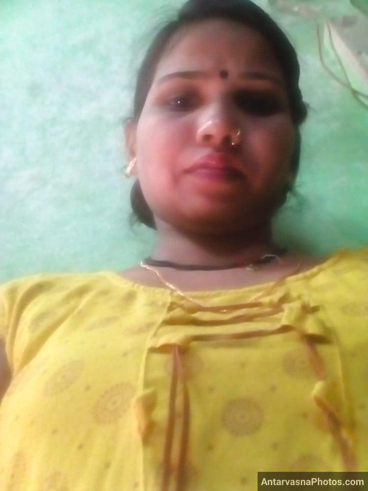 https://pub-5fcdf72a54cd4edbb03ec3edaa415a42.r2.dev/nakedleaks/revealing_rajasthani_village_bhabhi_in_intimate_photos/5.jpg