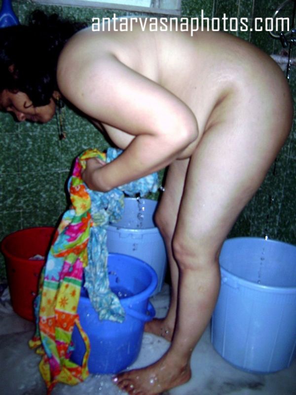 https://pub-5fcdf72a54cd4edbb03ec3edaa415a42.r2.dev/nakedleaks/rita_aunty's_big_buttocks_pictures/0.jpg