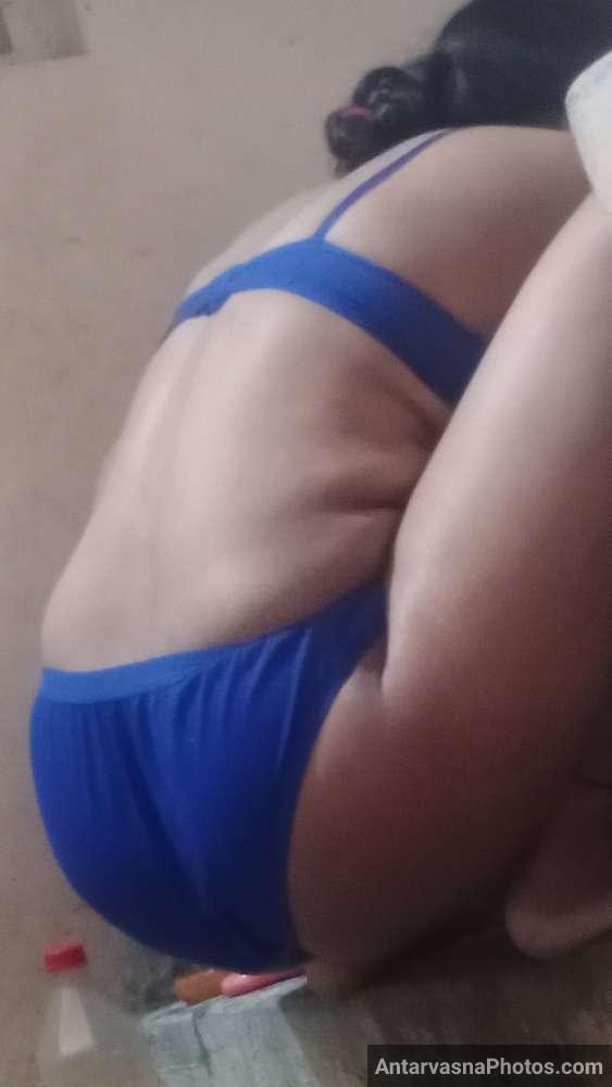 https://pub-5fcdf72a54cd4edbb03ec3edaa415a42.r2.dev/nakedleaks/rural_aunt_and_nephew's_intimate_moments_captured_in_47_desi_xxx_photos/2.jpg