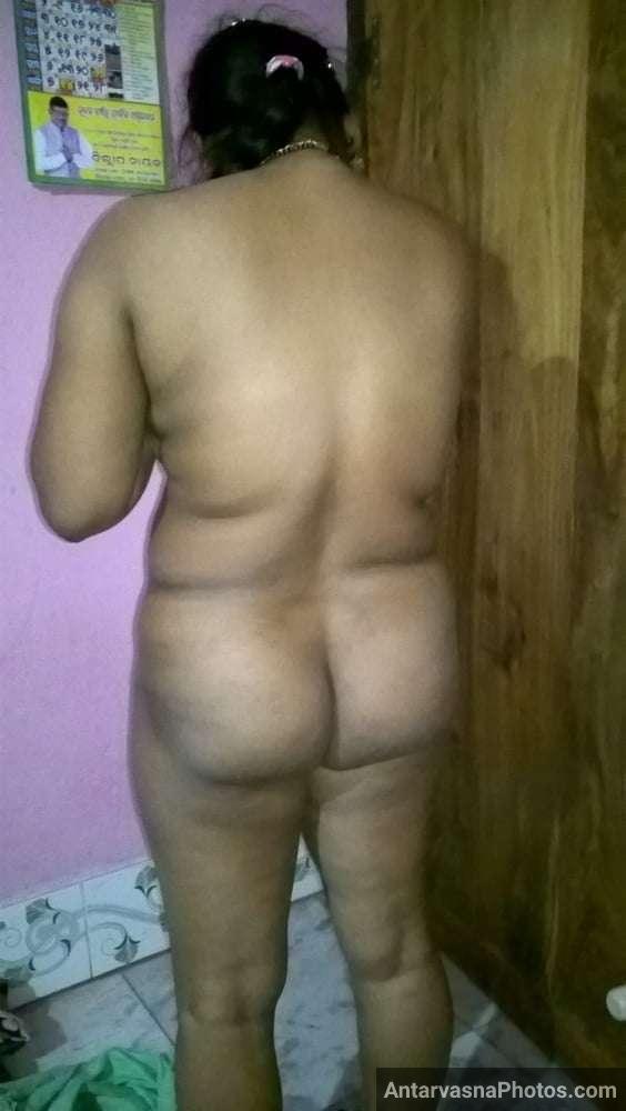https://pub-5fcdf72a54cd4edbb03ec3edaa415a42.r2.dev/nakedleaks/rural_aunty_flaunts_big_boobs_and_uncovers_her_pussy_in_selfies/9.jpg
