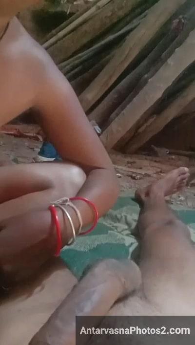https://pub-5fcdf72a54cd4edbb03ec3edaa415a42.r2.dev/nakedleaks/rural_desi_mother's_explicit_oral_photos/3.jpg