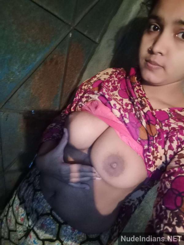 https://pub-5fcdf72a54cd4edbb03ec3edaa415a42.r2.dev/nakedleaks/rural_girlfriend's_surprise_-_desipapa_muslim_girl_shows_off_bust_in_pictures/15.jpg