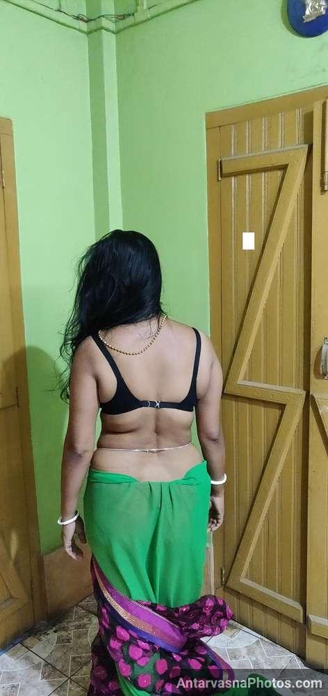 https://pub-5fcdf72a54cd4edbb03ec3edaa415a42.r2.dev/nakedleaks/rural_mature_lady_saree_undressing_images/11.jpg