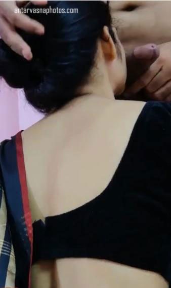 https://pub-5fcdf72a54cd4edbb03ec3edaa415a42.r2.dev/nakedleaks/rural_savita_bhabhi's_intimate_photos/0.jpg