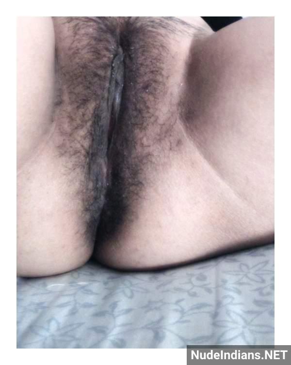 https://pub-5fcdf72a54cd4edbb03ec3edaa415a42.r2.dev/nakedleaks/rural_wife's_private_photos_showcase_intimacy/32.jpg