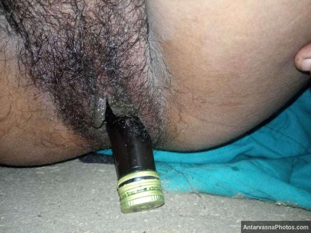 https://pub-5fcdf72a54cd4edbb03ec3edaa415a42.r2.dev/nakedleaks/rural_wife_inserts_entire_bottle_in_her_private_area/7.jpg
