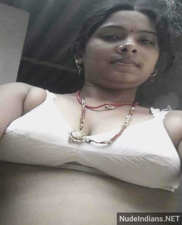 https://pub-5fcdf72a54cd4edbb03ec3edaa415a42.r2.dev/nakedleaks/rural_woman's_exposed_private_parts_and_breasts_displayed/1.jpg