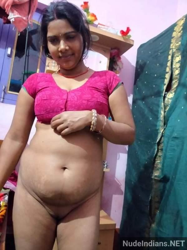 https://pub-5fcdf72a54cd4edbb03ec3edaa415a42.r2.dev/nakedleaks/rural_woman's_exposed_private_parts_and_breasts_displayed/21.jpg
