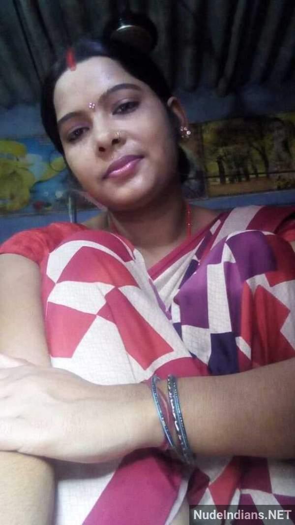 https://pub-5fcdf72a54cd4edbb03ec3edaa415a42.r2.dev/nakedleaks/rural_woman's_exposed_private_parts_and_breasts_displayed/31.jpg