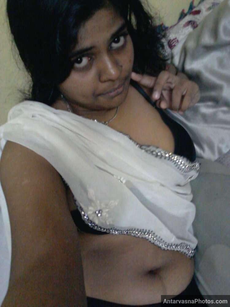 https://pub-5fcdf72a54cd4edbb03ec3edaa415a42.r2.dev/nakedleaks/saanwali_neha_aunty_showcases_her_attractive_assets_in_photos/6.jpg