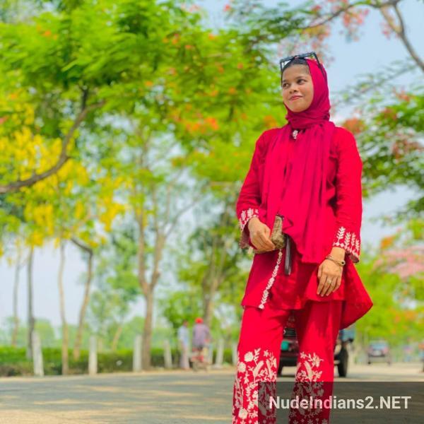 https://pub-5fcdf72a54cd4edbb03ec3edaa415a42.r2.dev/nakedleaks/sana_sheikh_nude:_indian_teen_teases_with_model_pose/0.jpg