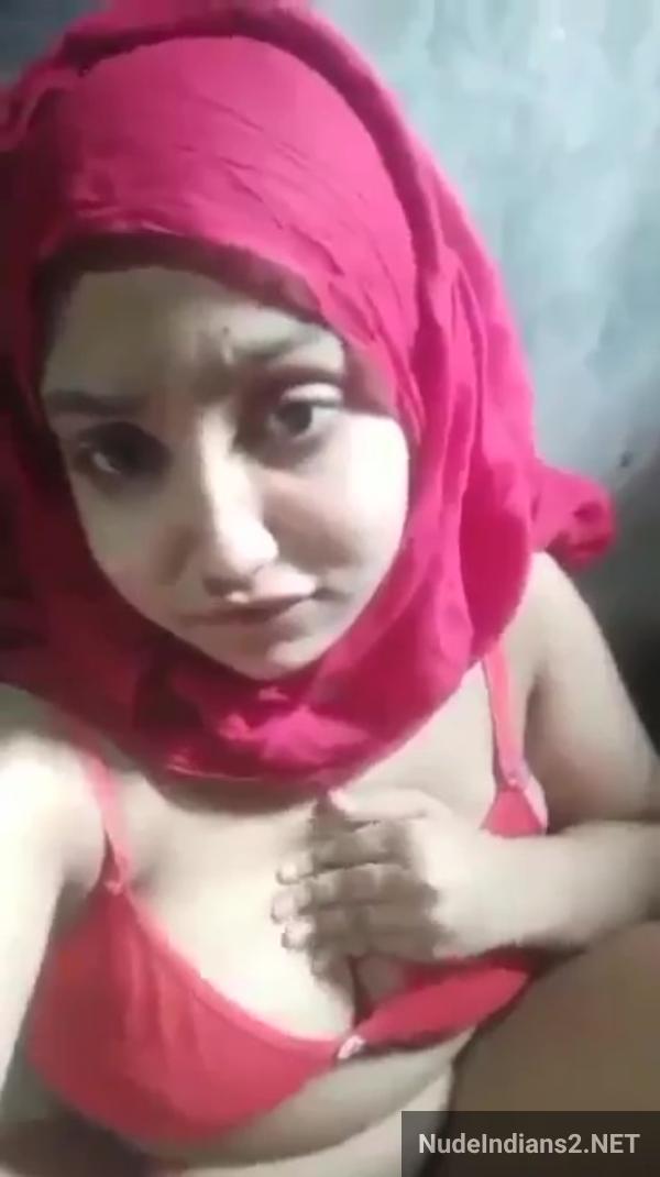 https://pub-5fcdf72a54cd4edbb03ec3edaa415a42.r2.dev/nakedleaks/sania_qureshi:_naughty_muslim_teen_with_large_breasts_and_cucumber_play/2.jpg