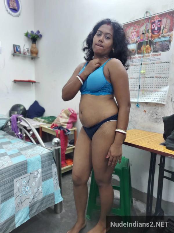 https://pub-5fcdf72a54cd4edbb03ec3edaa415a42.r2.dev/nakedleaks/savitri_ganesan_chennai_dark_lingerie_images/102.jpg