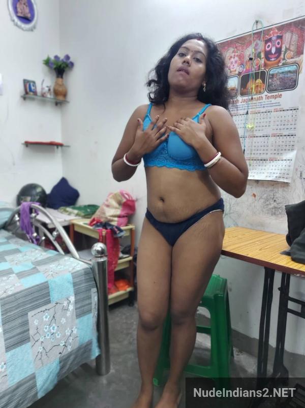 https://pub-5fcdf72a54cd4edbb03ec3edaa415a42.r2.dev/nakedleaks/savitri_ganesan_chennai_dark_lingerie_images/105.jpg