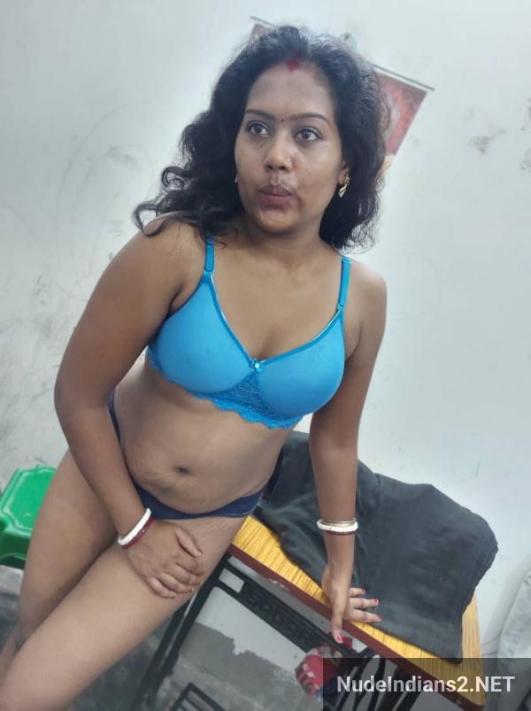 https://pub-5fcdf72a54cd4edbb03ec3edaa415a42.r2.dev/nakedleaks/savitri_ganesan_chennai_dark_lingerie_images/54.jpg