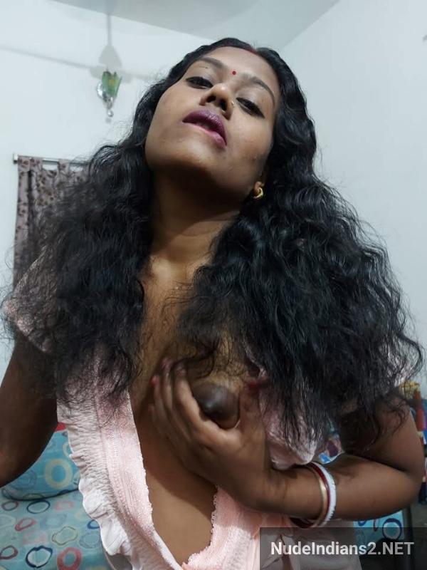 https://pub-5fcdf72a54cd4edbb03ec3edaa415a42.r2.dev/nakedleaks/savitri_ganesan_chennai_dark_lingerie_images/94.jpg