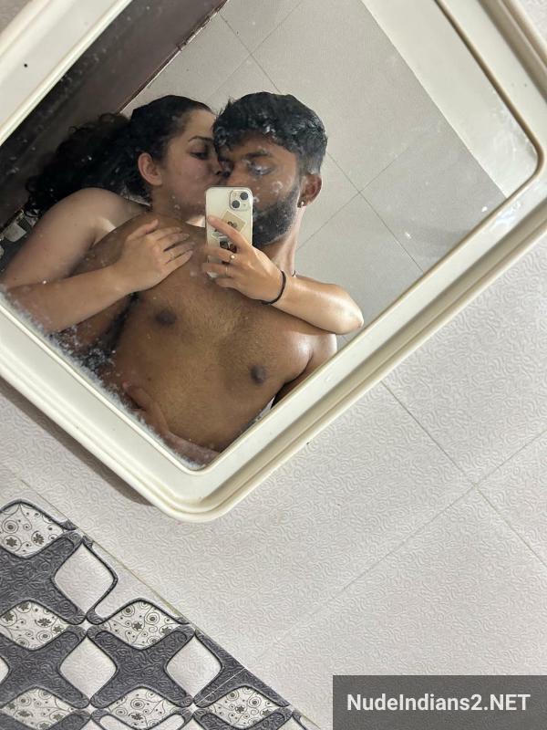 https://pub-5fcdf72a54cd4edbb03ec3edaa415a42.r2.dev/nakedleaks/scandal_involving_bangalore_hr_renuka_rao_and_office_intern/26.jpg