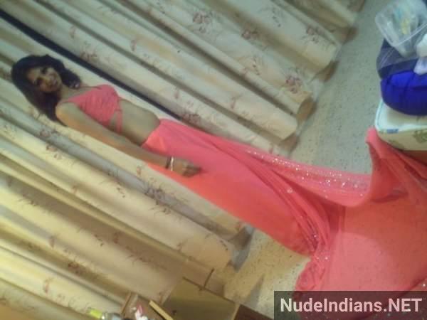 https://pub-5fcdf72a54cd4edbb03ec3edaa415a42.r2.dev/nakedleaks/scandal_of_viral_nude_selfies_by_gujarati_nri_girlfriend/21.jpg