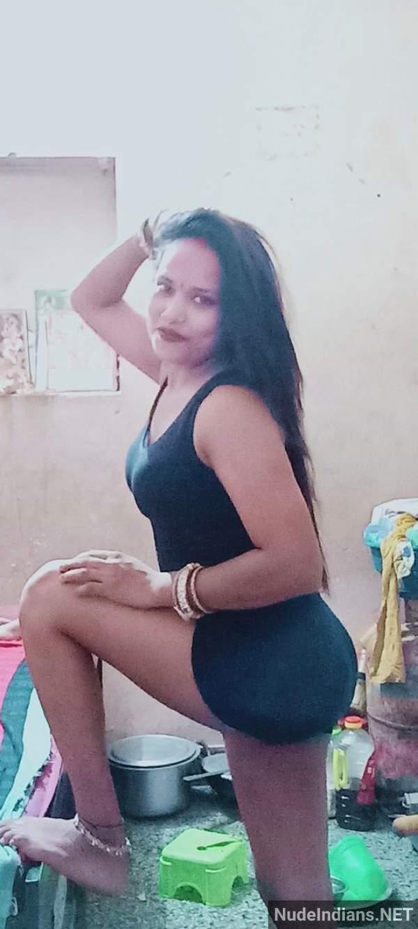 https://pub-5fcdf72a54cd4edbb03ec3edaa415a42.r2.dev/nakedleaks/scandalous_kanpuriya_wife_devar_intimate_images/30.jpg