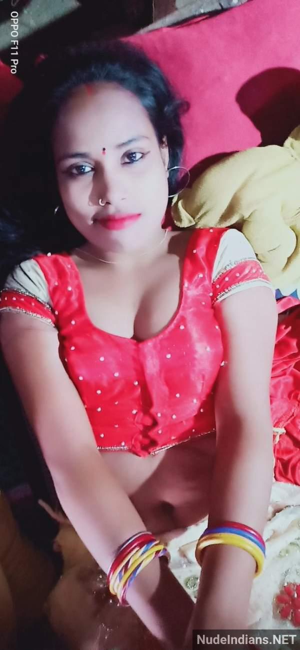 https://pub-5fcdf72a54cd4edbb03ec3edaa415a42.r2.dev/nakedleaks/scandalous_kanpuriya_wife_devar_intimate_images/32.jpg