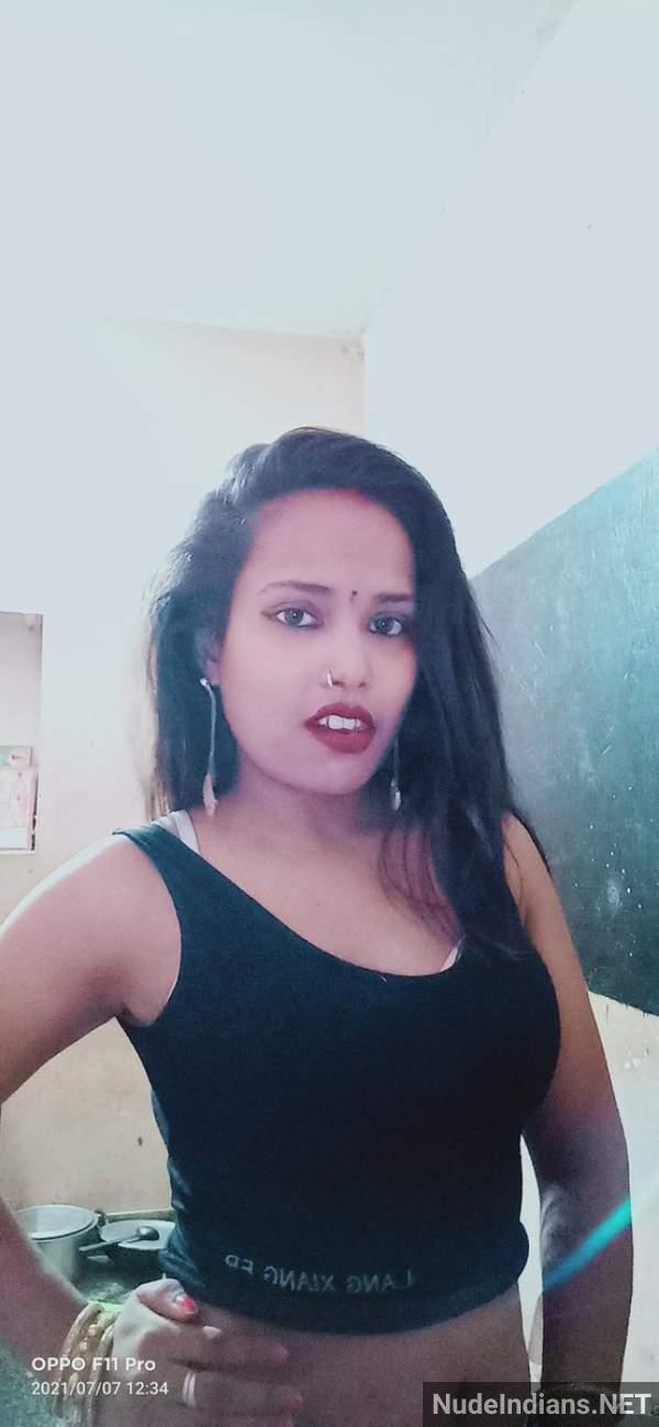 https://pub-5fcdf72a54cd4edbb03ec3edaa415a42.r2.dev/nakedleaks/scandalous_kanpuriya_wife_devar_intimate_images/53.jpg
