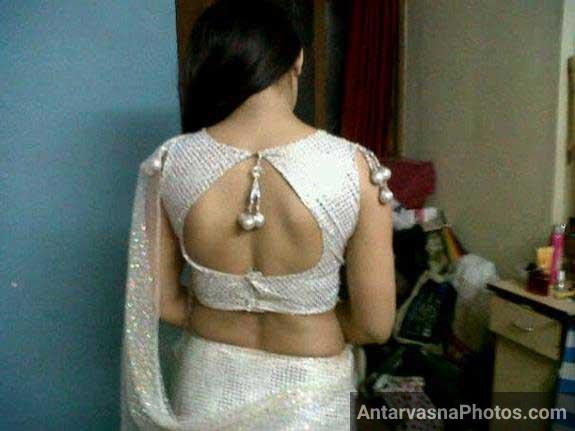 https://pub-5fcdf72a54cd4edbb03ec3edaa415a42.r2.dev/nakedleaks/scandalous_photo_leak_at_babe's_wedding/2.jpg