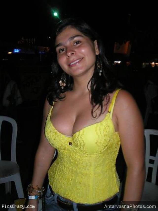 https://pub-5fcdf72a54cd4edbb03ec3edaa415a42.r2.dev/nakedleaks/scandalous_pictures_of_hariyana_aunties/1.jpg