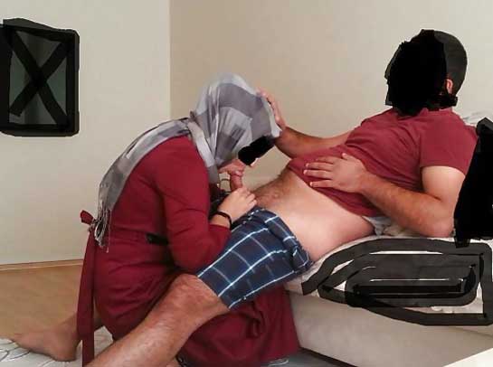 https://pub-5fcdf72a54cd4edbb03ec3edaa415a42.r2.dev/nakedleaks/seductive_aunt's_intimate_moments_captured/2.jpg