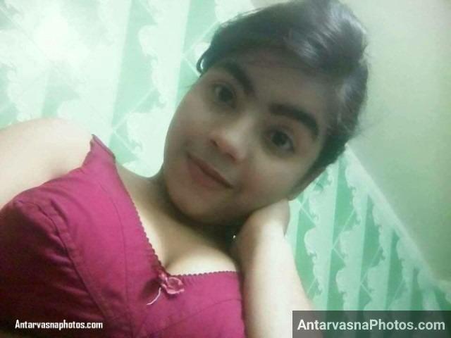 https://pub-5fcdf72a54cd4edbb03ec3edaa415a42.r2.dev/nakedleaks/seductive_bangladeshi_girl's_sensual_photos/1.jpg