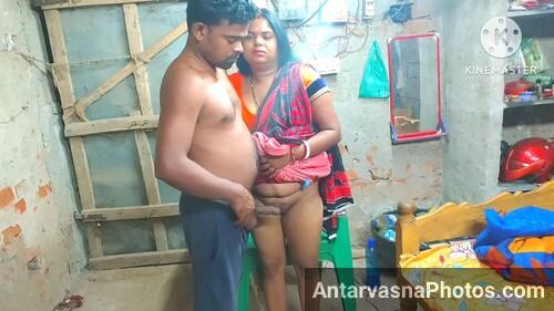 https://pub-5fcdf72a54cd4edbb03ec3edaa415a42.r2.dev/nakedleaks/seductive_bengali_boudi's_passionate_intimate_moments_captured/0.jpg