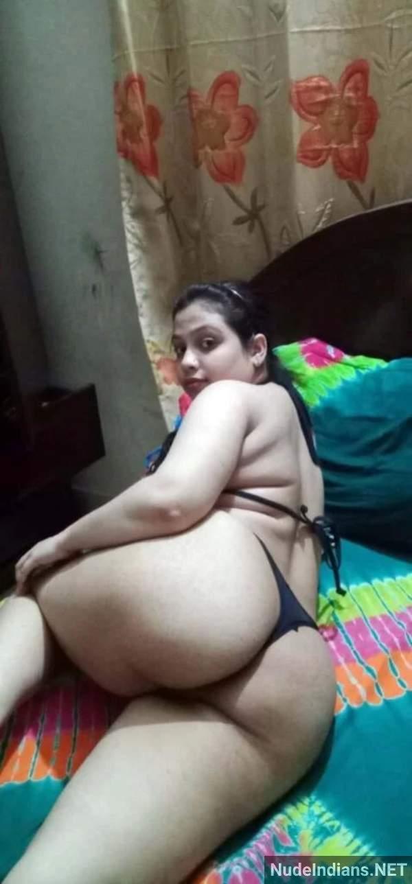 https://pub-5fcdf72a54cd4edbb03ec3edaa415a42.r2.dev/nakedleaks/seductive_bengali_woman_displaying_large_buttocks_and_breasts/12.jpg