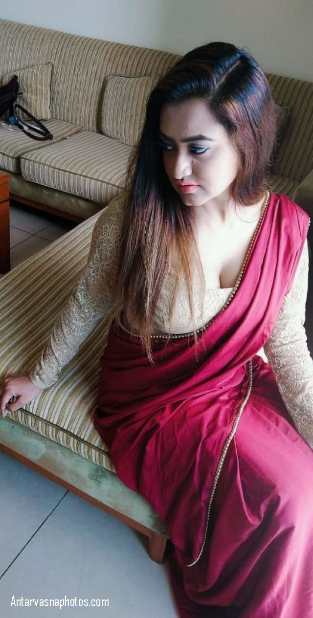 https://pub-5fcdf72a54cd4edbb03ec3edaa415a42.r2.dev/nakedleaks/seductive_bhabhi's_personal_photo_collection_for_husband/0.jpg
