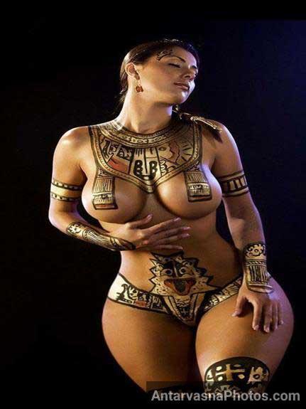 https://pub-5fcdf72a54cd4edbb03ec3edaa415a42.r2.dev/nakedleaks/seductive_collection_of_big_indian_bosom_images/10.jpg