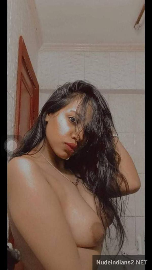 https://pub-5fcdf72a54cd4edbb03ec3edaa415a42.r2.dev/nakedleaks/seductive_delhi_girl_rashi_pandey_enticing_boyfriend_with_her_provocative_display/7.jpg