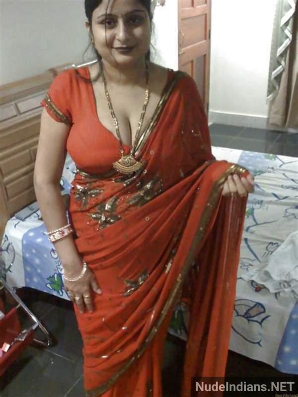 https://pub-5fcdf72a54cd4edbb03ec3edaa415a42.r2.dev/nakedleaks/seductive_desi_mature_aunties_flaunting_their_curves_for_attention/53.jpg