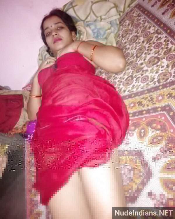 https://pub-5fcdf72a54cd4edbb03ec3edaa415a42.r2.dev/nakedleaks/seductive_desi_mature_aunties_flaunting_their_curves_for_attention/62.jpg