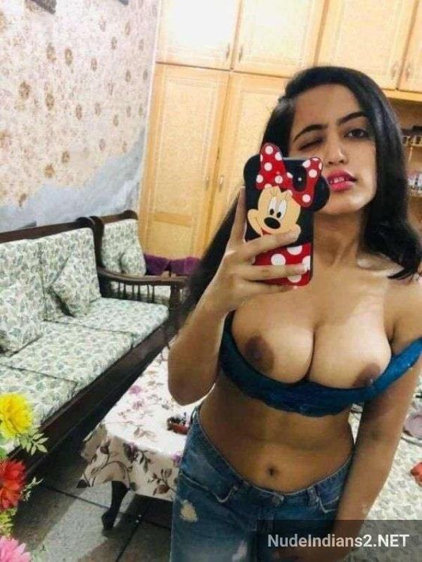 https://pub-5fcdf72a54cd4edbb03ec3edaa415a42.r2.dev/nakedleaks/seductive_display:_fatima's_milky_breasts_tempt_lover/14.jpg
