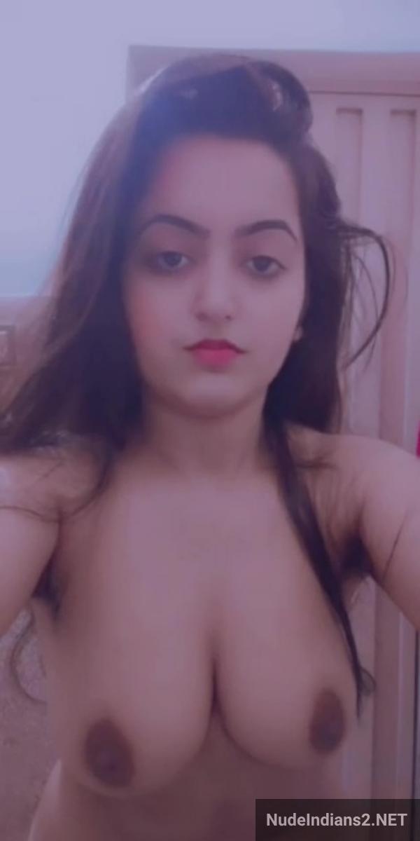 https://pub-5fcdf72a54cd4edbb03ec3edaa415a42.r2.dev/nakedleaks/seductive_display:_fatima's_milky_breasts_tempt_lover/20.jpg