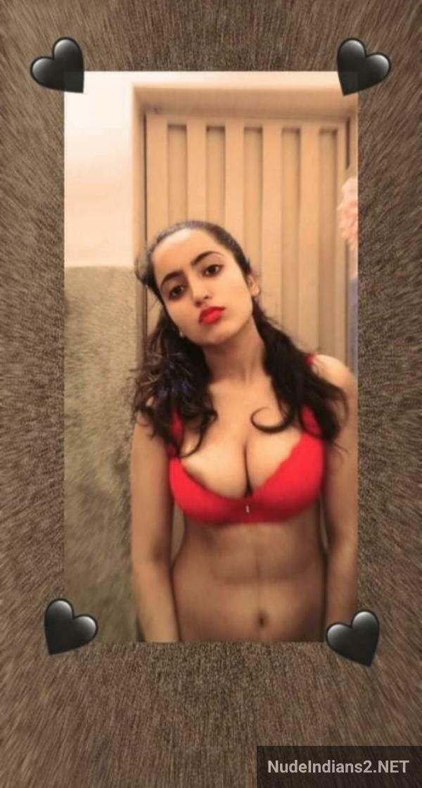https://pub-5fcdf72a54cd4edbb03ec3edaa415a42.r2.dev/nakedleaks/seductive_display:_fatima's_milky_breasts_tempt_lover/9.jpg
