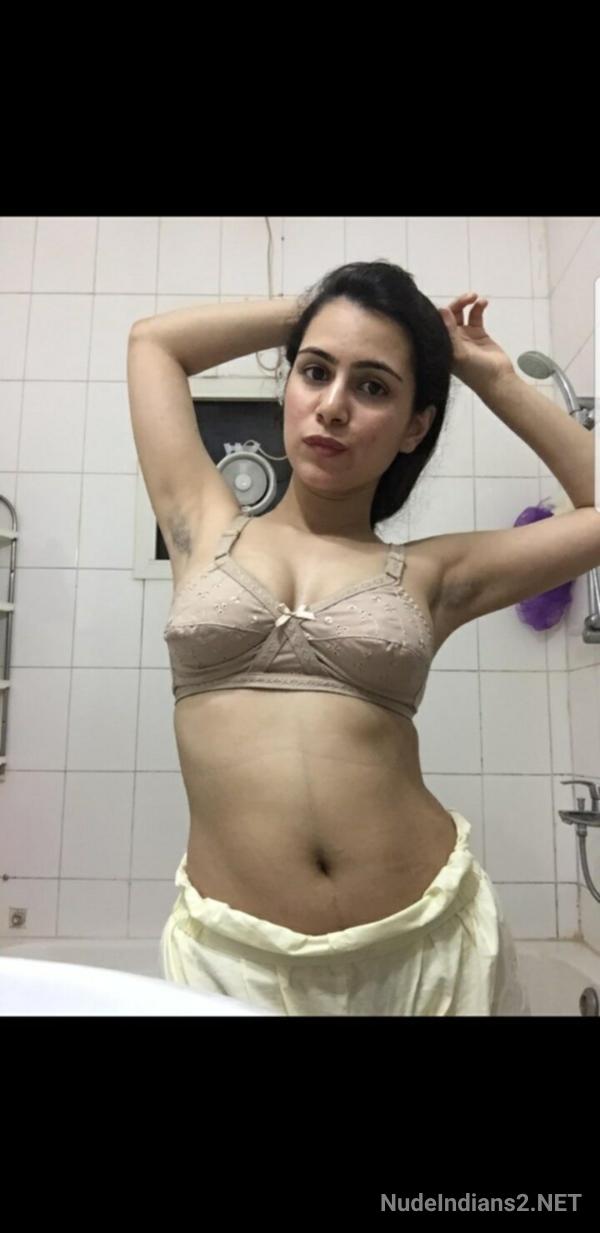 https://pub-5fcdf72a54cd4edbb03ec3edaa415a42.r2.dev/nakedleaks/seductive_display_by_lucknow_girl_afreen_khan_for_boyfriend/57.jpg
