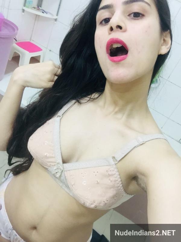 https://pub-5fcdf72a54cd4edbb03ec3edaa415a42.r2.dev/nakedleaks/seductive_display_by_lucknow_girl_afreen_khan_for_boyfriend/67.jpg