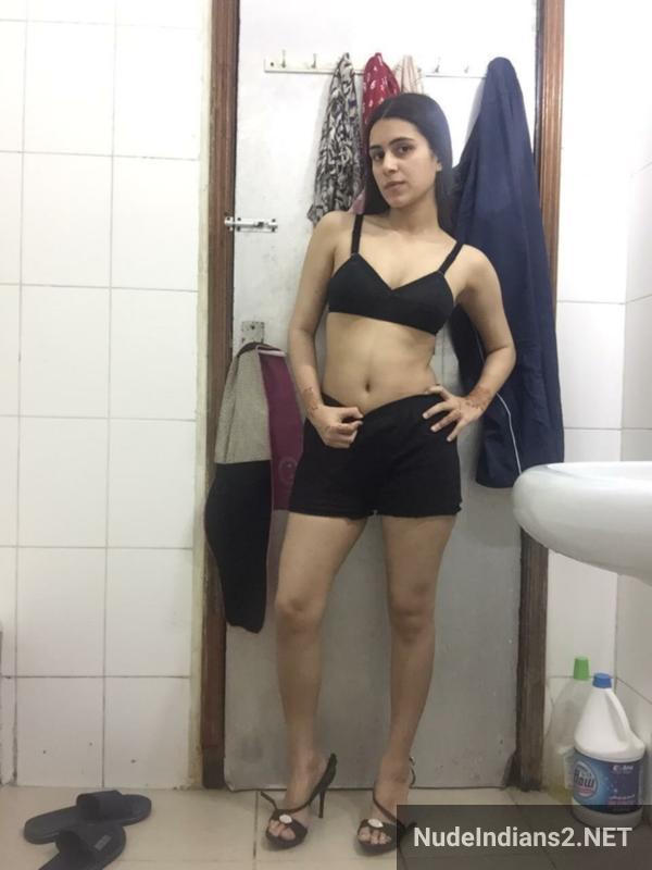 https://pub-5fcdf72a54cd4edbb03ec3edaa415a42.r2.dev/nakedleaks/seductive_display_by_lucknow_girl_afreen_khan_for_boyfriend/72.jpg