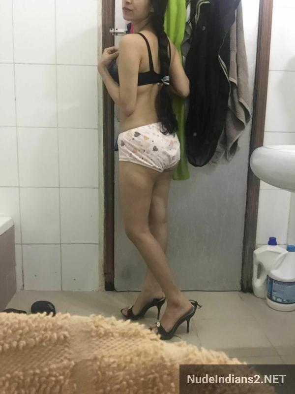 https://pub-5fcdf72a54cd4edbb03ec3edaa415a42.r2.dev/nakedleaks/seductive_display_by_lucknow_girl_afreen_khan_for_boyfriend/74.jpg