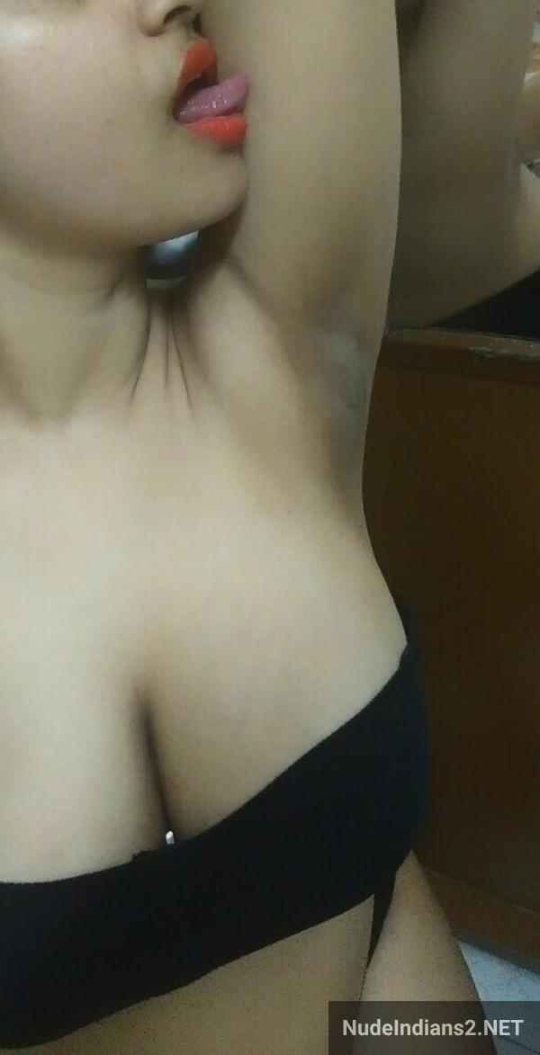 https://pub-5fcdf72a54cd4edbb03ec3edaa415a42.r2.dev/nakedleaks/seductive_display_of_bengali_wife_debolina_roy's_curves_for_bf/3.jpg