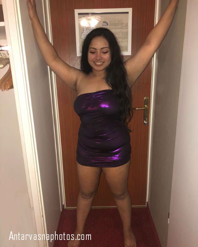 https://pub-5fcdf72a54cd4edbb03ec3edaa415a42.r2.dev/nakedleaks/seductive_escort_nisha's_nude_pictures/1.jpg