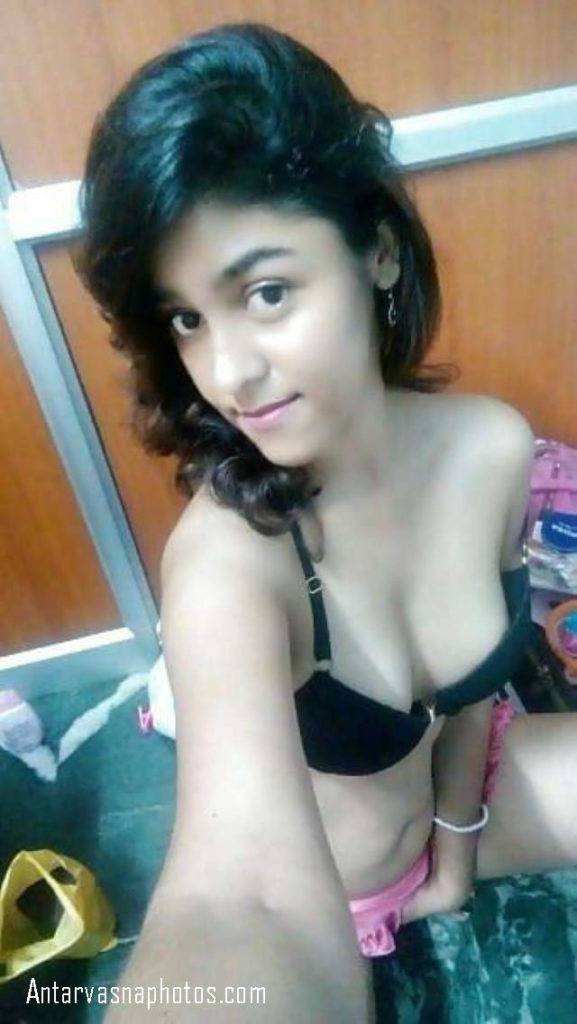 Seductive Images for Cute Girl's Boyfriend