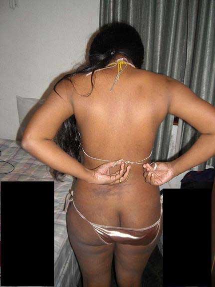 https://pub-5fcdf72a54cd4edbb03ec3edaa415a42.r2.dev/nakedleaks/seductive_images_of_60_breathtaking_bottoms/5.jpg