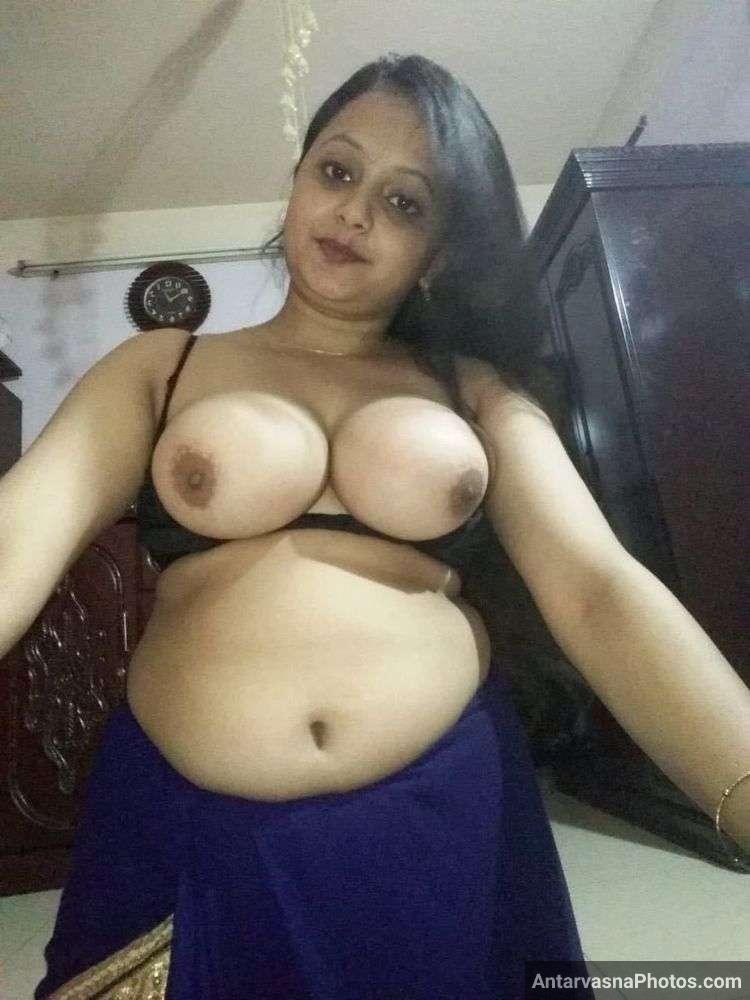 Seductive images of a Rajasthani Marwadi wife