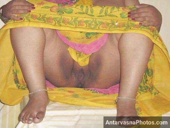 https://pub-5fcdf72a54cd4edbb03ec3edaa415a42.r2.dev/nakedleaks/seductive_images_of_indian_aunts/0.jpg